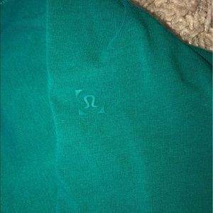 men’s lululemon workout shirt